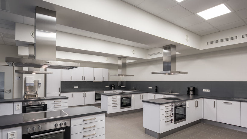 Topiq Prime ceiling tiles in a school environment