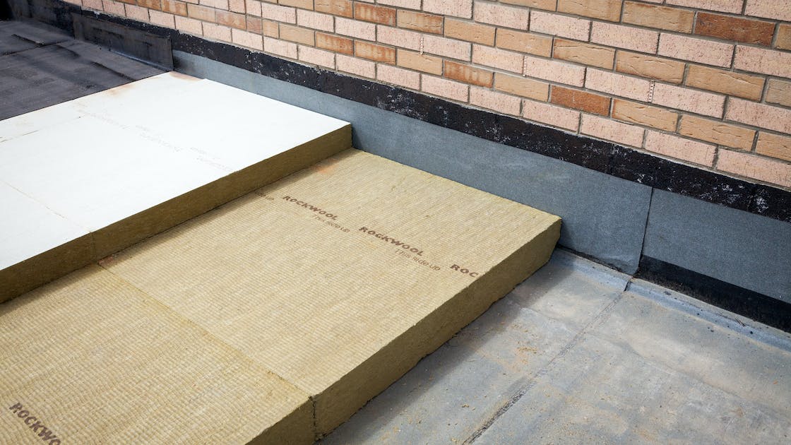 Insulation Rests How to Insulate a Flat Roof